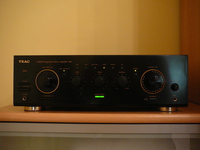 Teac a-r600 TEAC - град Пазарджик | Ресийвъри / Усилватели - снимка 1