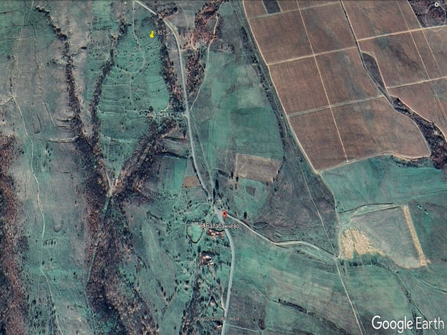 Продавам 6, 857 дка земя в землището на гр. Сунгурларе, city of Sungurlarе - снимка 1