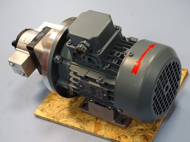 Хидравличен агрегат (хидравлична помпа 250Bar, ел.двигател 0.37kW) - снимка 2