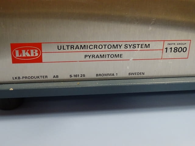 Микротом LKB Ultramicrotomy System Pyramitome 11800 S-16125, град Пловдив - снимка 2