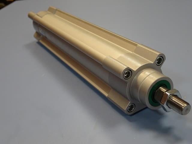 Пневматичен цилиндър Festo DSBC-40-200-PPSA-N3 Pneumatic piston rod cylinder - снимка 8