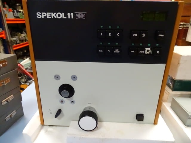 Спектрофотометър SPEKOL-11 Carl-Zeiss spectrophotocolorimeter - снимка 5