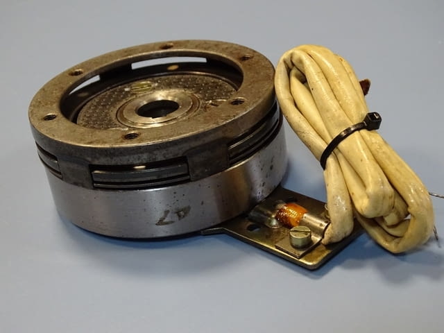 Съединител електро-магнитен Dessau KLDX 0.63 electromagnetic clutch - снимка 5