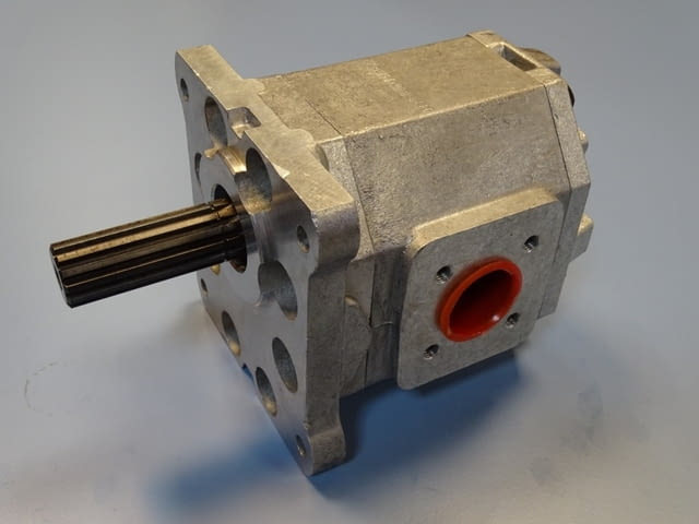 Хидравлична помпа Hydro-Meca 328486 Hydraulic pump, city of Plovdiv | Industrial Equipment - снимка 2