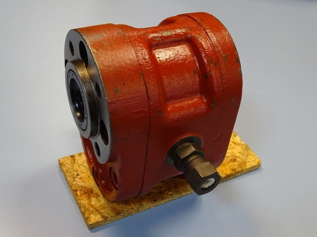 Хидравлична зъбна помпа TOS JHZJ 16/79 hydraulic pump, city of Plovdiv | Industrial Equipment - снимка 5