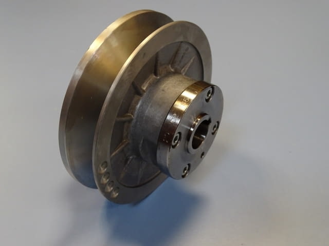 Вариаторна шайба Lenze 11-213.13-920 variable speed pulley 20H7 Ф130/Ф20 - снимка 5