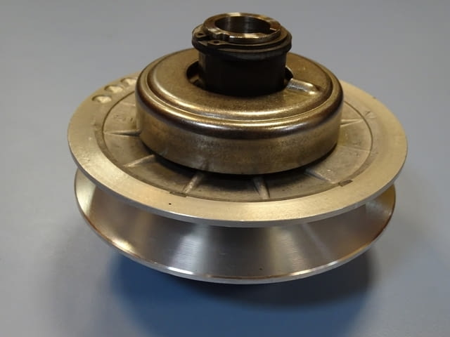 Вариаторна шайба Lenze 11-213.13-910 variable speed pulley 20H7 Ф130/Ф20 - снимка 8