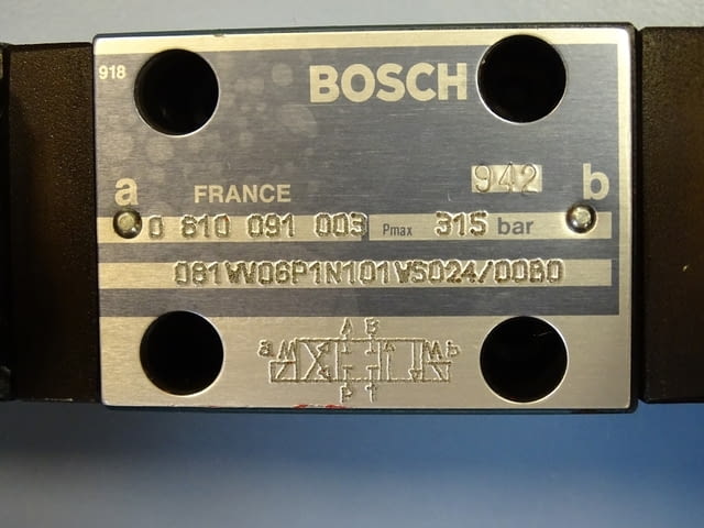 Хидравличен разпределител BOSCH 0810 091 003 directional control valve - снимка 2