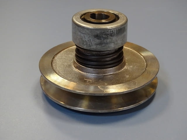 Вариаторна шайба Berges F100B variable speed pulley Ф127/Ф19, city of Plovdiv - снимка 1