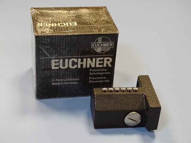 Краен изключвател EUCHNER GSBF 06 R08 552 multiple limit switch 250VAC 4A - снимка 9