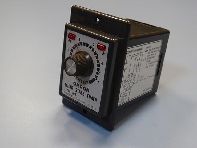 Реле време Omron TDSY-44A149E solid state timer 0-5 sec, city of Plovdiv | Industrial Equipment - снимка 2