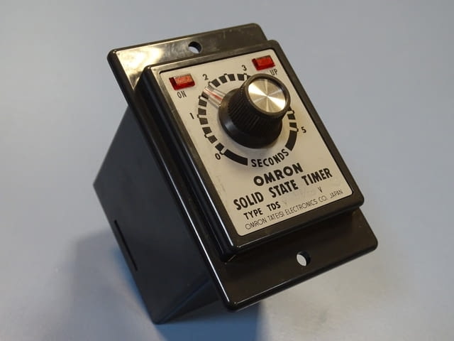 Реле време Omron TDSY-44A149E solid state timer 0-5 sec, city of Plovdiv | Industrial Equipment - снимка 7