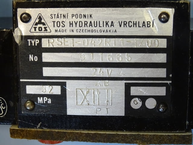 Хидравличен разпределител TOS RSE 1-042R11-1700 24VDC solenoid hidraulic valve - снимка 5