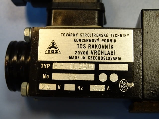 Хидравличен разпределител TOS RSE 1-042J15-1700 24VDC solenoid hidraulic valve - снимка 9