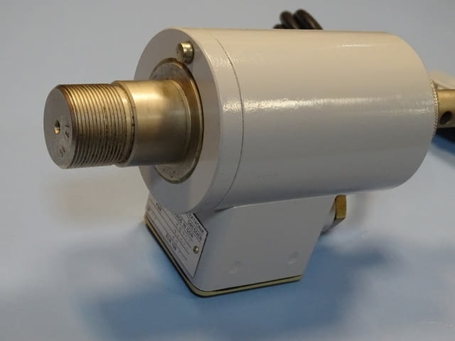 Тензо-датчик VEB Robotron Messelektronik ”Otto Schon” 10200Tension Force Sensor 10kN - снимка 2