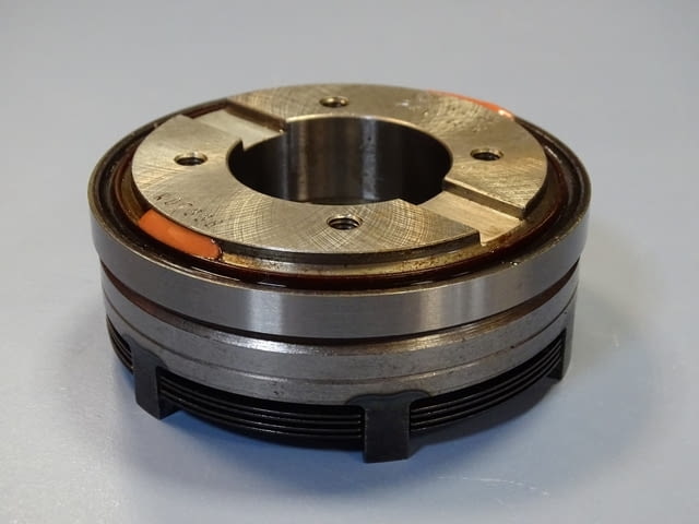 Електромагнитен съединител ZF EK2dB Electromagnetic multi-plate clutch 24VDC - снимка 2