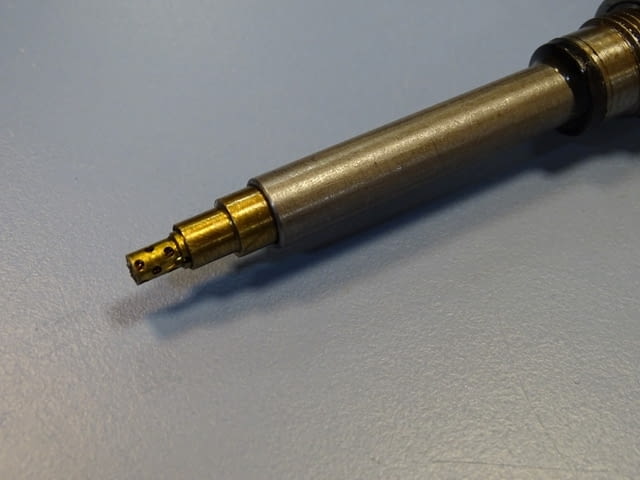 Четка ел. контактна ZF M14x1.5xф4 electrical contact brash L-65mm 24VDC - снимка 2