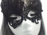 Черна дантелена маска