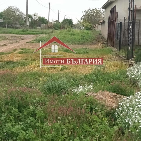 Дворно място в с.Божурец, общ.Каварна 710 m2, For living - village Bojurec | Land - снимка 1