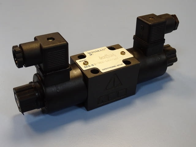 Хидравличен разпределител WINMAN DFA-02-3C2-D24-35C-3L directional valve 24VDC - снимка 1