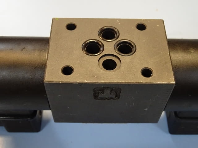 Хидравличен разпределител WINMAN DFA-02-3C2-D24-35C-3L directional valve 24VDC - снимка 6