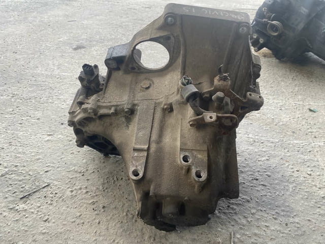 Ръчна скоростна кутия Honda Civic, 1.5 i, 94г., village Kumanovo | Spare Parts - снимка 3