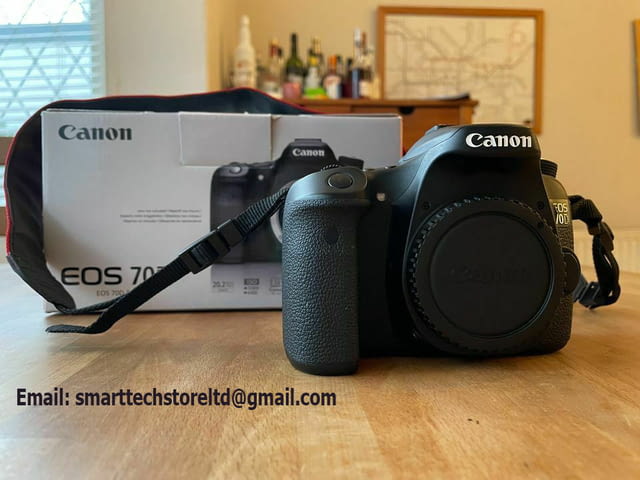 Canon EOS 5D Mark IV, Nikon Z 7II Mirrorless, Canon EOS R5, Nikon D780, Canon EOS R6 Mirrorless Came - снимка 11