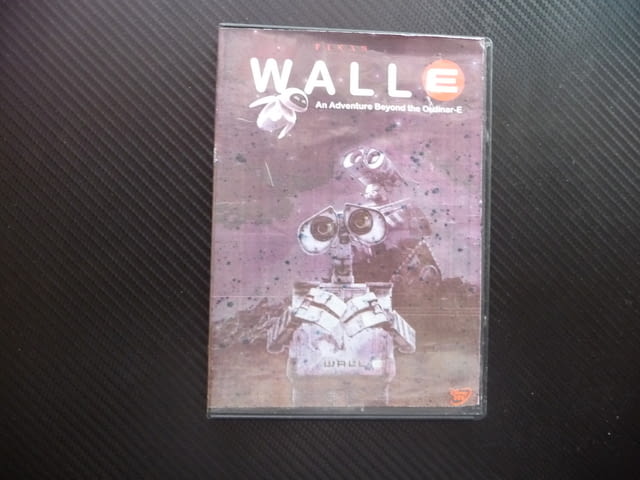 Wall E DVD филм Pixar Уол-И роботче фантастика любов бъдещето - снимка 1