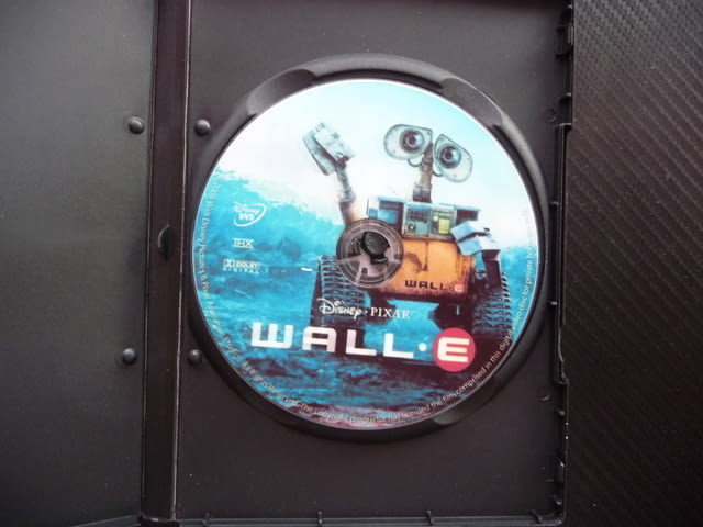 Wall E DVD филм Pixar Уол-И роботче фантастика любов бъдещето - снимка 2