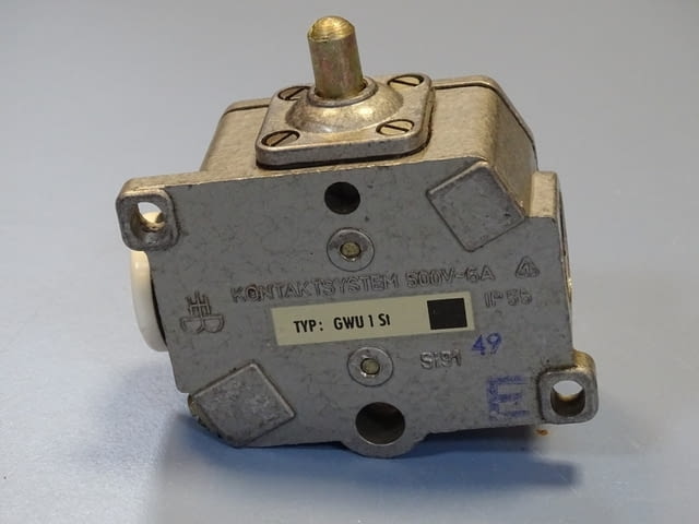 Краен изключвател Kontactsystem GWU 1 St Limit Switch 6A 500V DDR VEB - снимка 2
