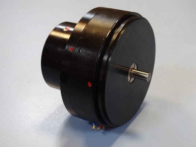 Ротационен потенциометър Novotechnik A774a505 Rotari Potentiometer - снимка 8