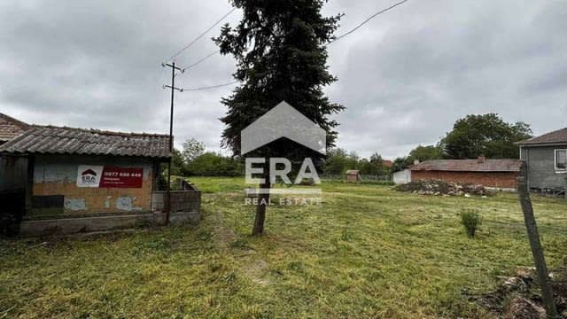 Поземлен имот в с.Ново село 1925 m2, For living - village Novo sеlo | Land - снимка 1