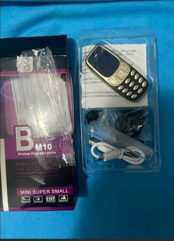 Мини телефон, BM10, с промяна на гласа, малък телефон, mini telefon - снимка 2