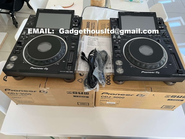 Pioneer CDJ-3000 , Pioneer DJM-A9 , Pioneer DJM-V10-LF , Pioneer CDJ-2000NXS2 , Pioneer DJM-900NXS2 - снимка 2