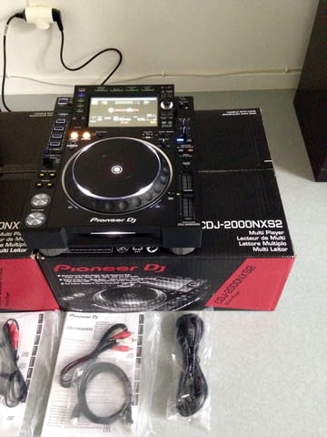 Pioneer CDJ-3000 , Pioneer DJM-A9 , Pioneer DJM-V10-LF , Pioneer CDJ-2000NXS2 , Pioneer DJM-900NXS2 - снимка 11