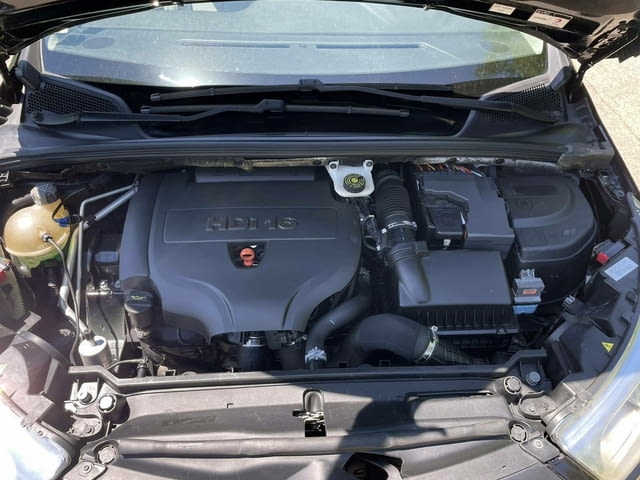 Citroen C4 EXCLUSIVE 2.0hdi 150к.с. Diesel, Manual, Hatchback - city of Troyan | Cars & SUV - снимка 12