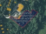 КОДг 62089. Парцел 2500м2 в регулация до ток и вода до почивната база на Томика метал, която луксозе