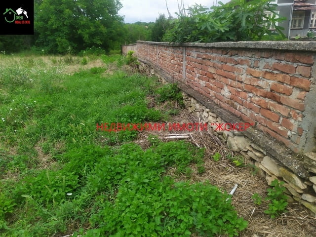 Парцел в регулация село Долна Липница 1425 м2, За жил.строителство - село Долна Липница | Парцели / Земя - снимка 3