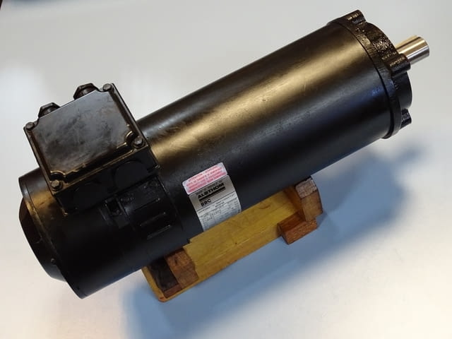 Сервомотор ALSTHOM BBC T5F4B3 R0508 servomotor 8Nm 3100min-1, city of Plovdiv - снимка 9