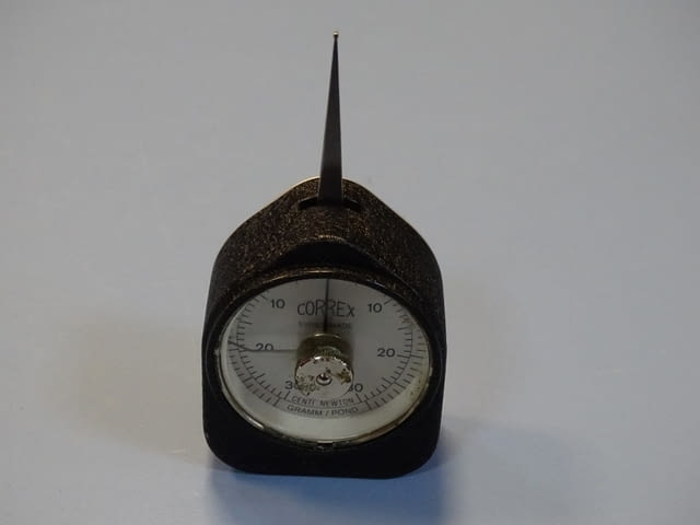 Грамометър CORREX HAAG-STREIT Bern tension gauge Gramm Pond 30-0-30 Centi - снимка 5