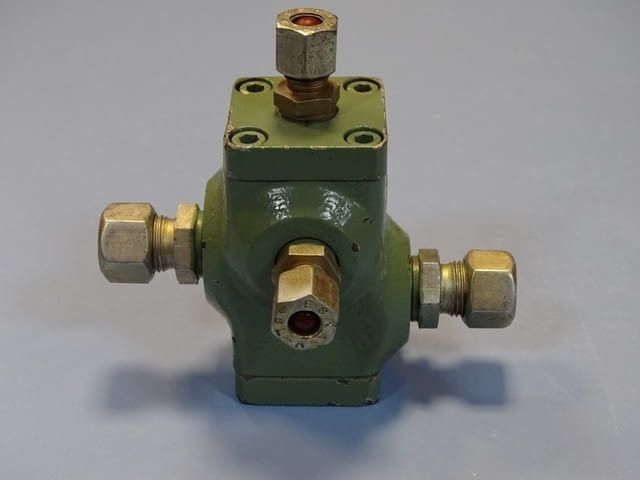 Хидравличен клапан ORSTA AD 10 check valve TGL 10970, city of Plovdiv | Industrial Equipment - снимка 3