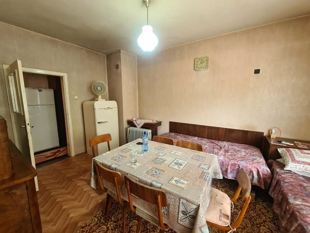 ТРИСТАЕН АПАРТАМЕНТ в центъра на град Хасково 2-bedroom, 89 m2, Brick - city of Haskovo | Apartments - снимка 3