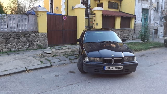 БМВ 316 бензин BMW, Gasoline, Manual - city of Plovdiv | Cars & SUV - снимка 4