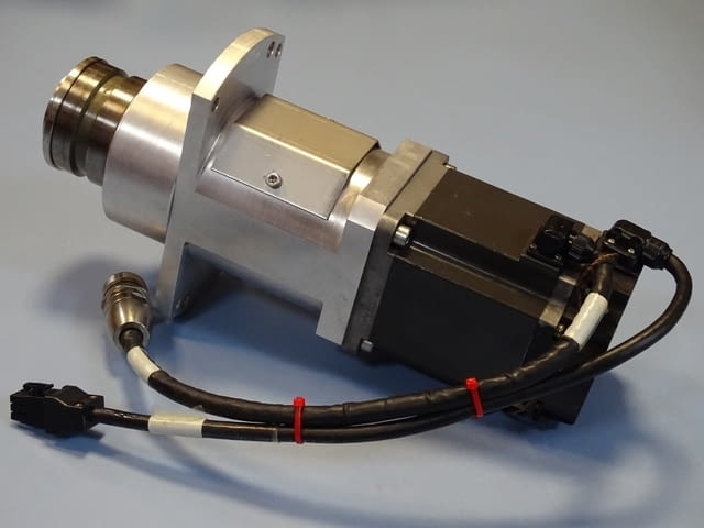 Серво мотор MITSUBISHI HC-UFS43K AC servo motor, куплунг R+W, корпус IPW-070 L23 - снимка 6