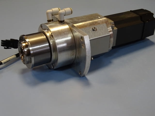 Серво мотор MITSUBISHI HC-KFS46-S13 AC servo motor, куплунг R+W, корпус IPW-800 L30 - снимка 2