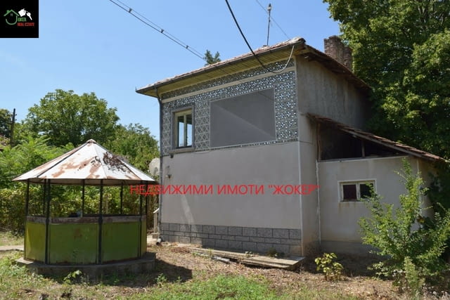 Двуетажна къща с двор в село Иванча 2-floor, Girder, 140 m2 - village Ivancha | Houses & Villas - снимка 2