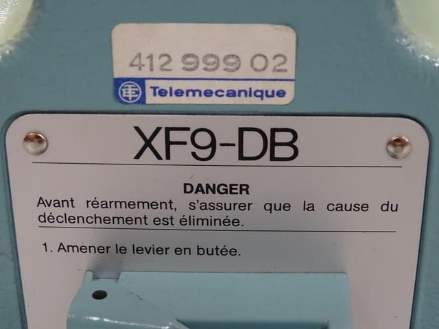 Краен изключвател Telemecanique XF9-DB Limit Switch, град Пловдив | Промишлено Оборудване - снимка 2