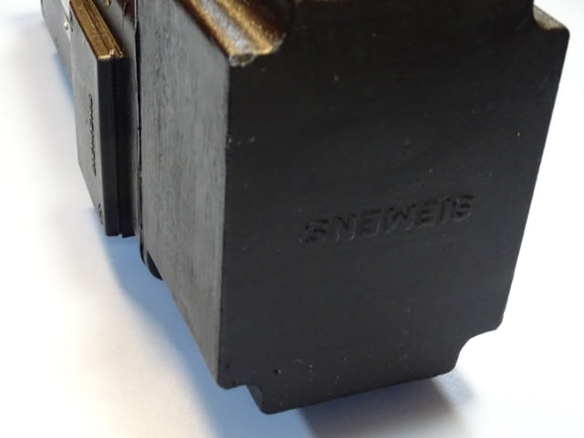 Правотоков ел. двигател Siemens 1HU3056-OAC01-Z servo motor 176V - снимка 3