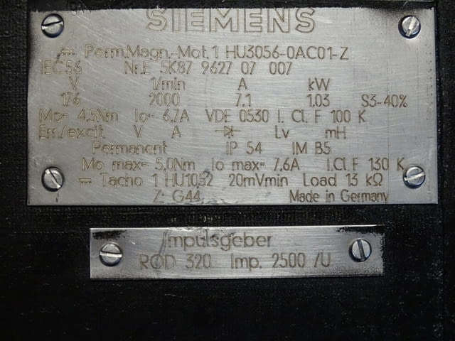 Правотоков ел. двигател Siemens 1HU3056-OAC01-Z servo motor 176V - снимка 12