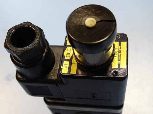 Пневматичен разпределител HERION 80202-04 Solenoid Valve 48VAC/24VDC - снимка 7